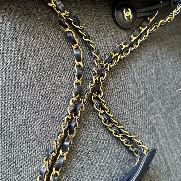 Authentic chanel - Picture 4 of 11